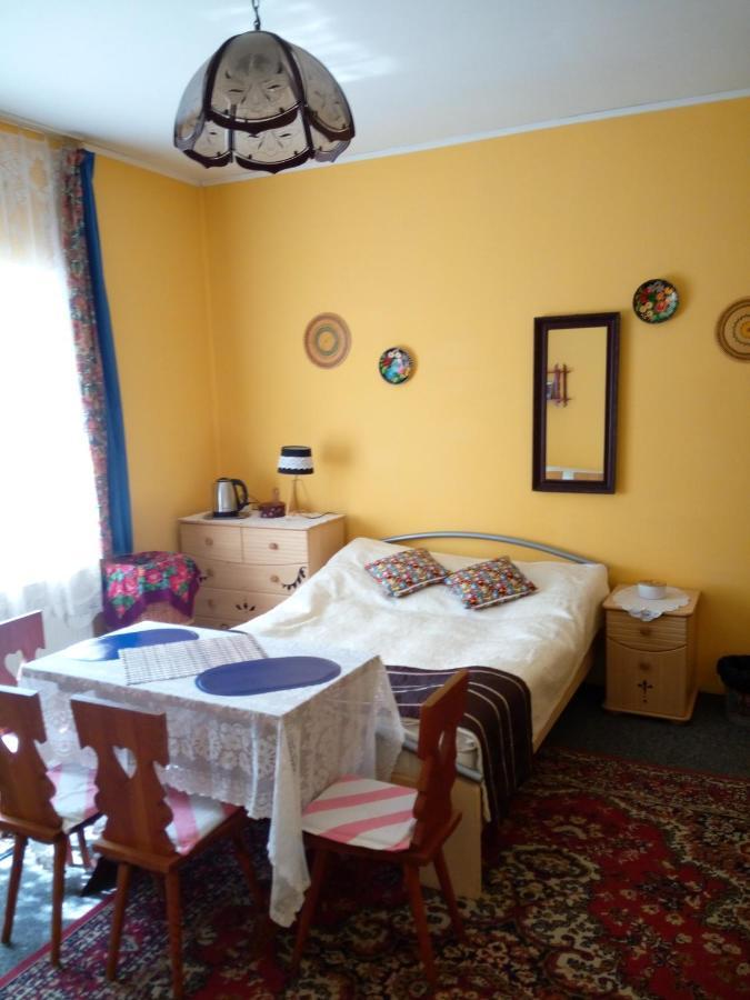 Dom Na Ludowo W Brzeznicy Apartment Brzeznica  Bagian luar foto