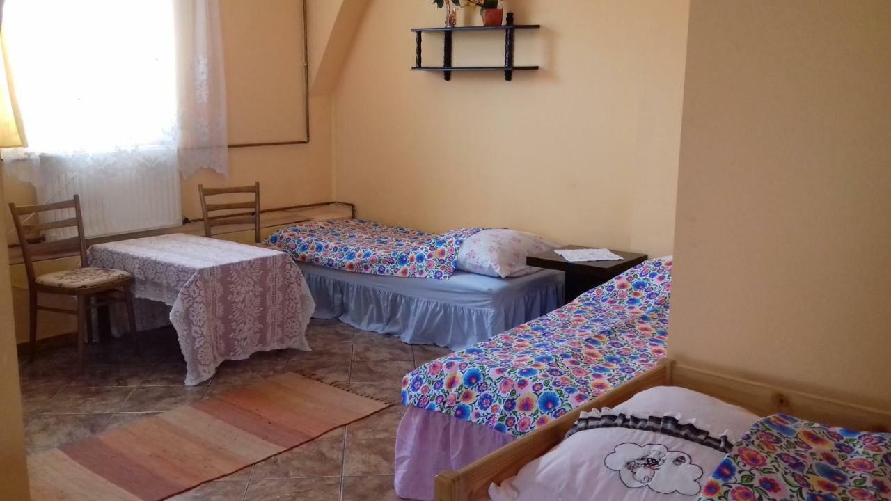 Dom Na Ludowo W Brzeznicy Apartment Brzeznica  Bagian luar foto