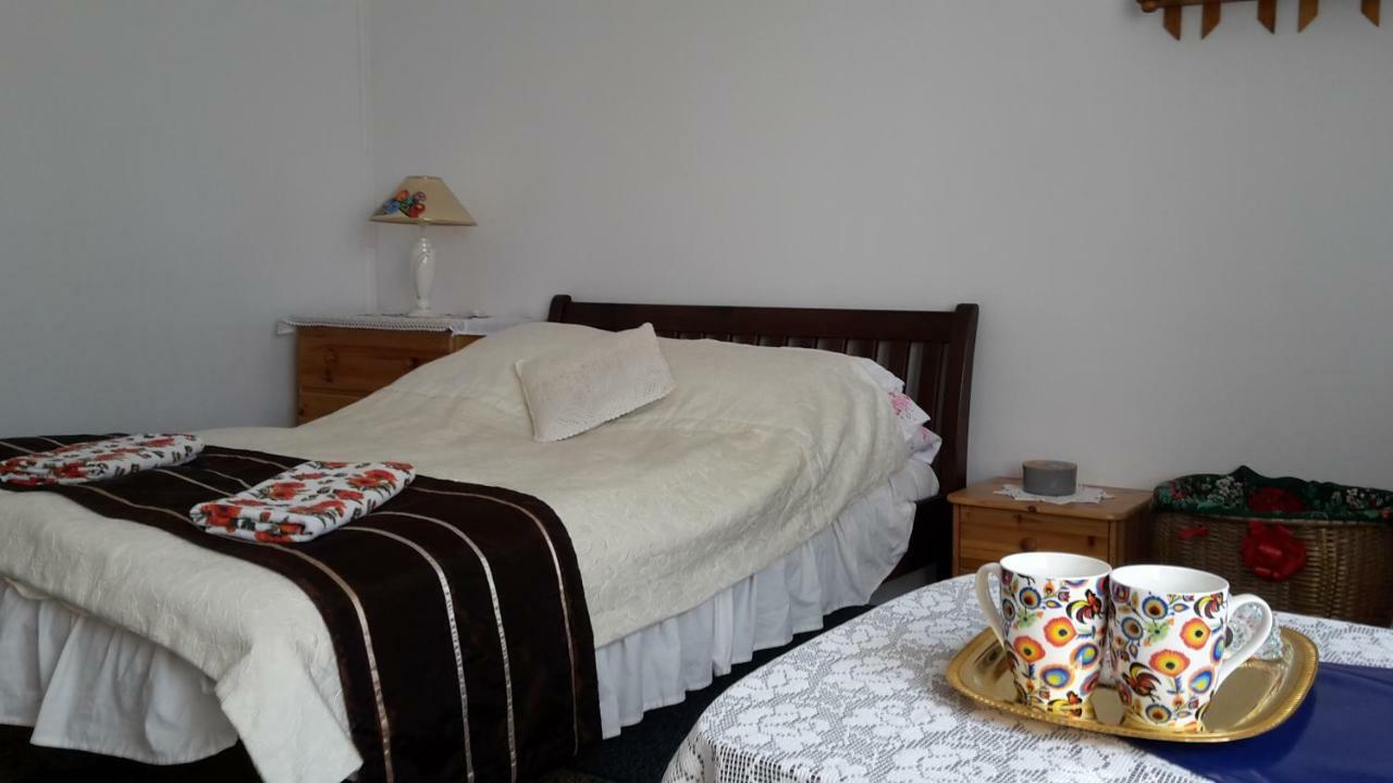 Dom Na Ludowo W Brzeznicy Apartment Brzeznica  Bagian luar foto